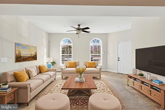 $475,000 | 6932 Kona Drive, Gainesville, VA 20155