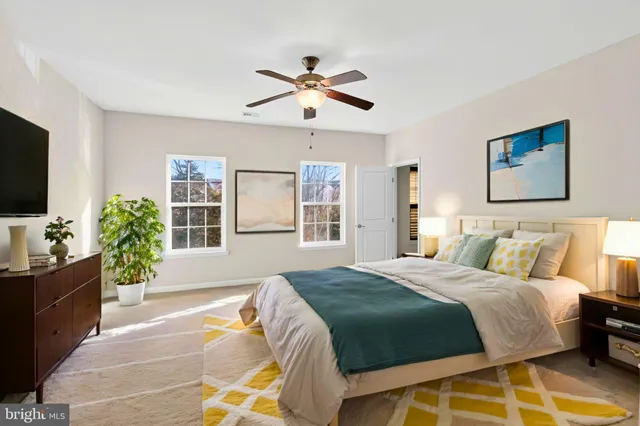 $475,000 | 6932 Kona Drive, Gainesville, VA 20155