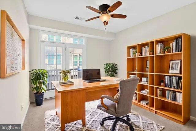 $475,000 | 6932 Kona Drive, Gainesville, VA 20155