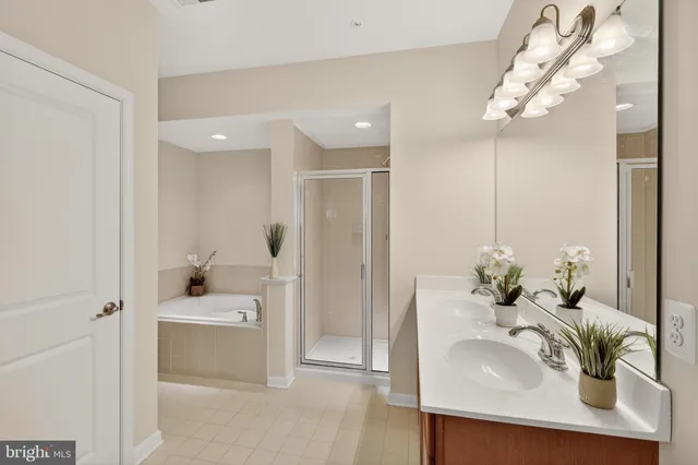 $475,000 | 6932 Kona Drive, Gainesville, VA 20155