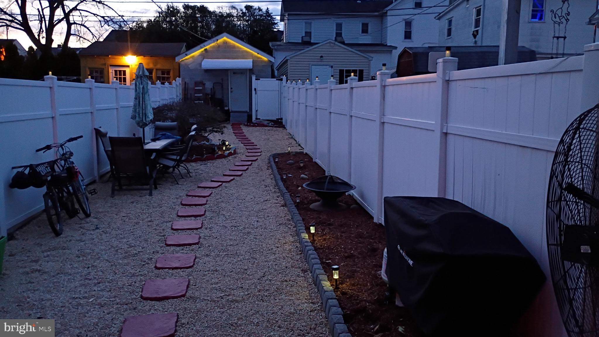 239 South Wyomissing Avenue Reading, PA 19607 - Photo 28 of 35