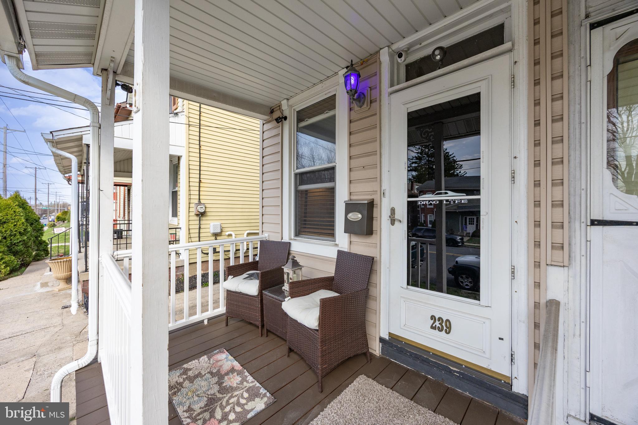 239 South Wyomissing Avenue Reading, PA 19607 - Photo 3 of 35