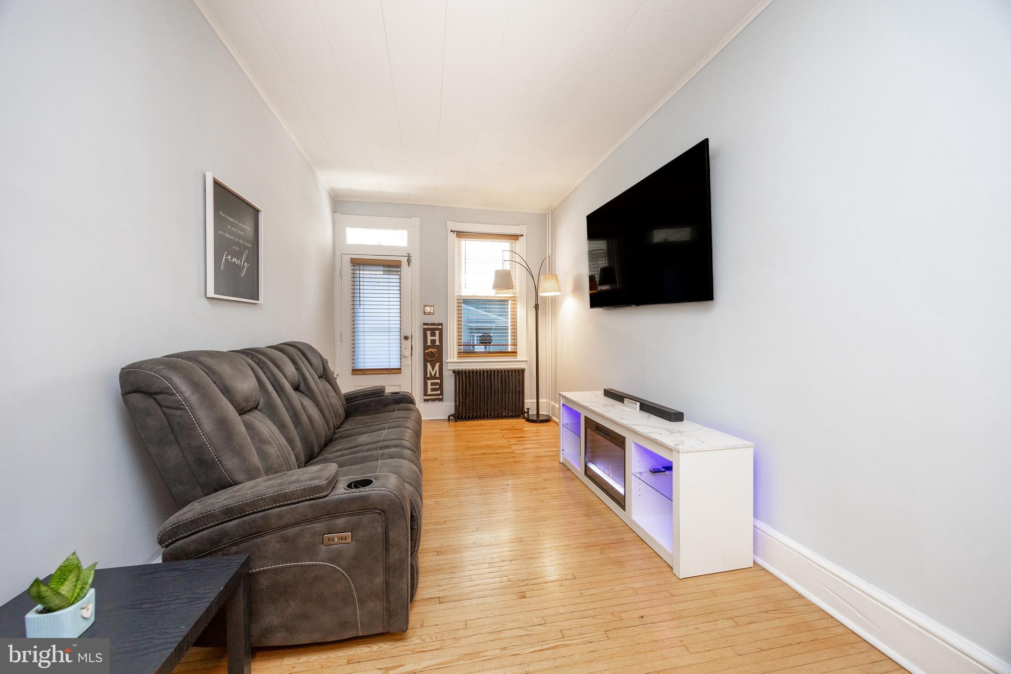 239 South Wyomissing Avenue Reading, PA 19607 - Photo 6 of 35