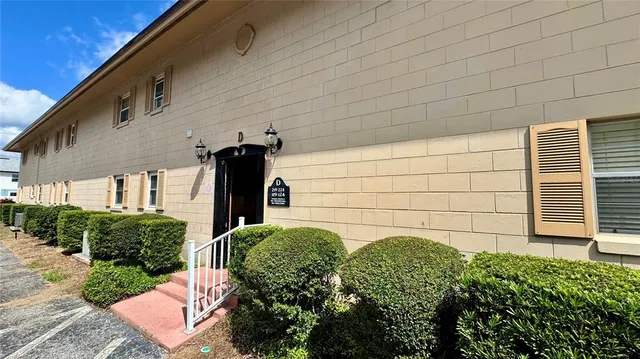 $65,000 | 1100 East Caroline Street, Unit 123, Tavares, FL 32778