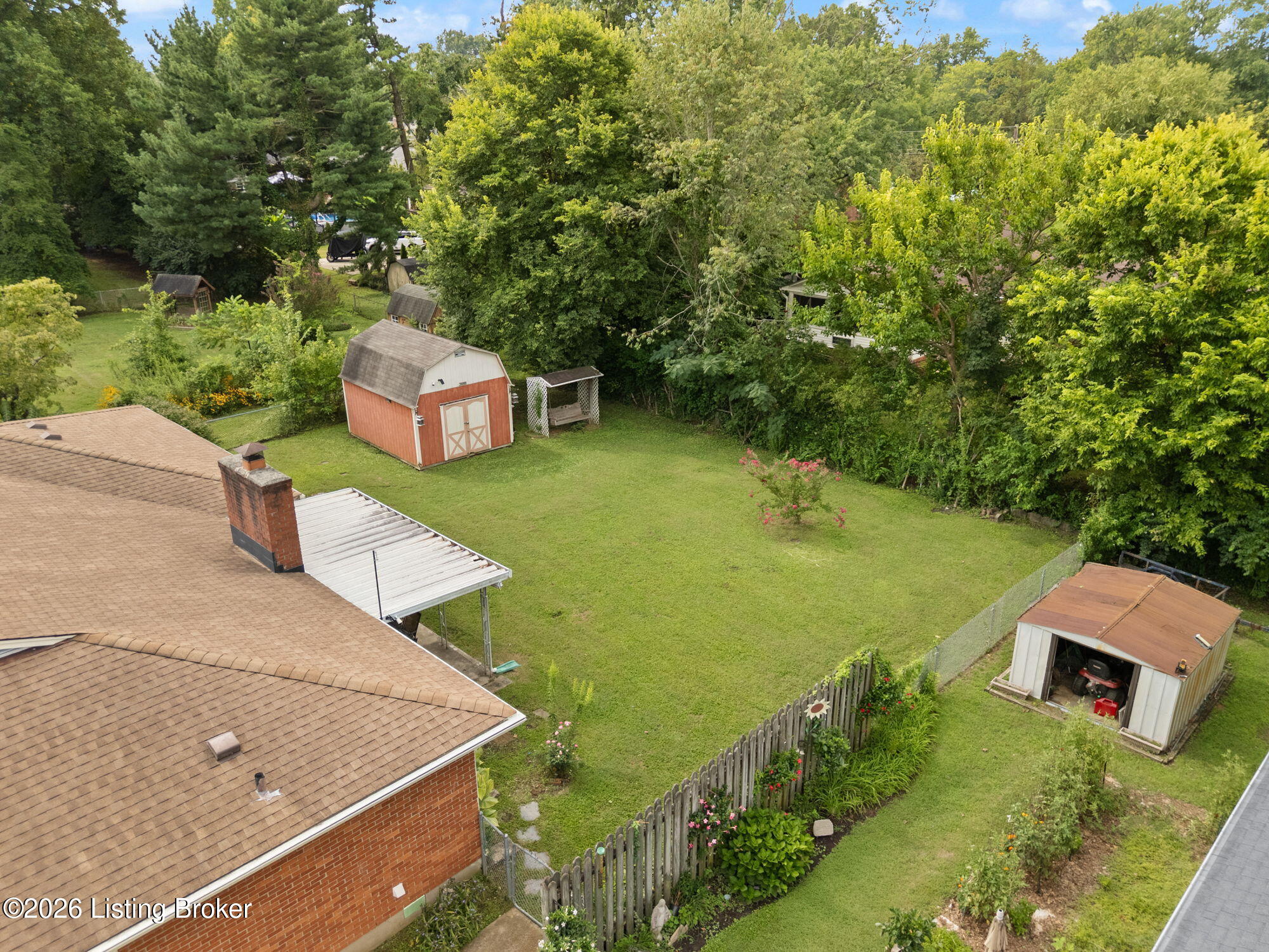 6502 Hollow Tree Road Louisville, KY 40228 - Photo 20 of 63 20-20-6502 Hollow Tree Rd-10