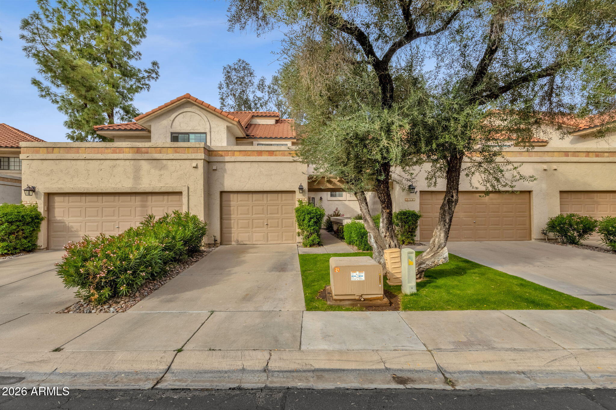 9705 East Mountain View Road, Unit 1040 Scottsdale, AZ 85258 - Photo 2 of 32 2-web-or-mls-9705-e-mountain-view-rd-104