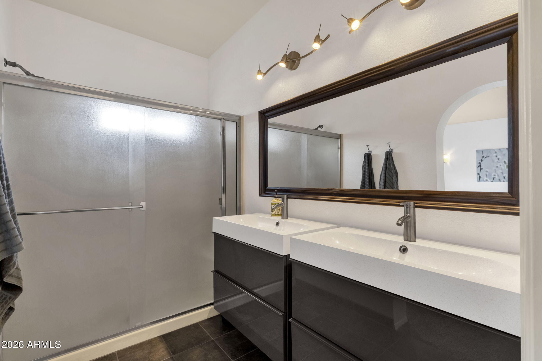 9705 East Mountain View Road, Unit 1040 Scottsdale, AZ 85258 - Photo 23 of 32 27-web-or-mls-9705-e-mountain-view-rd-10