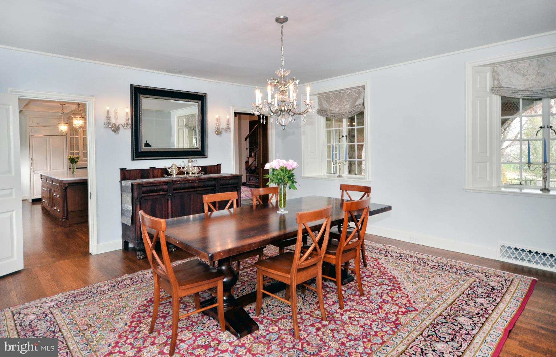 5222 Springlake Way Baltimore, MD 21212 - Photo 5 of 30 Dining Room