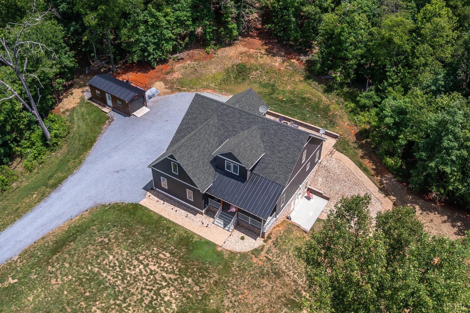 1614 Venturous Trail Goode, VA 24556 - Photo 5 of 72