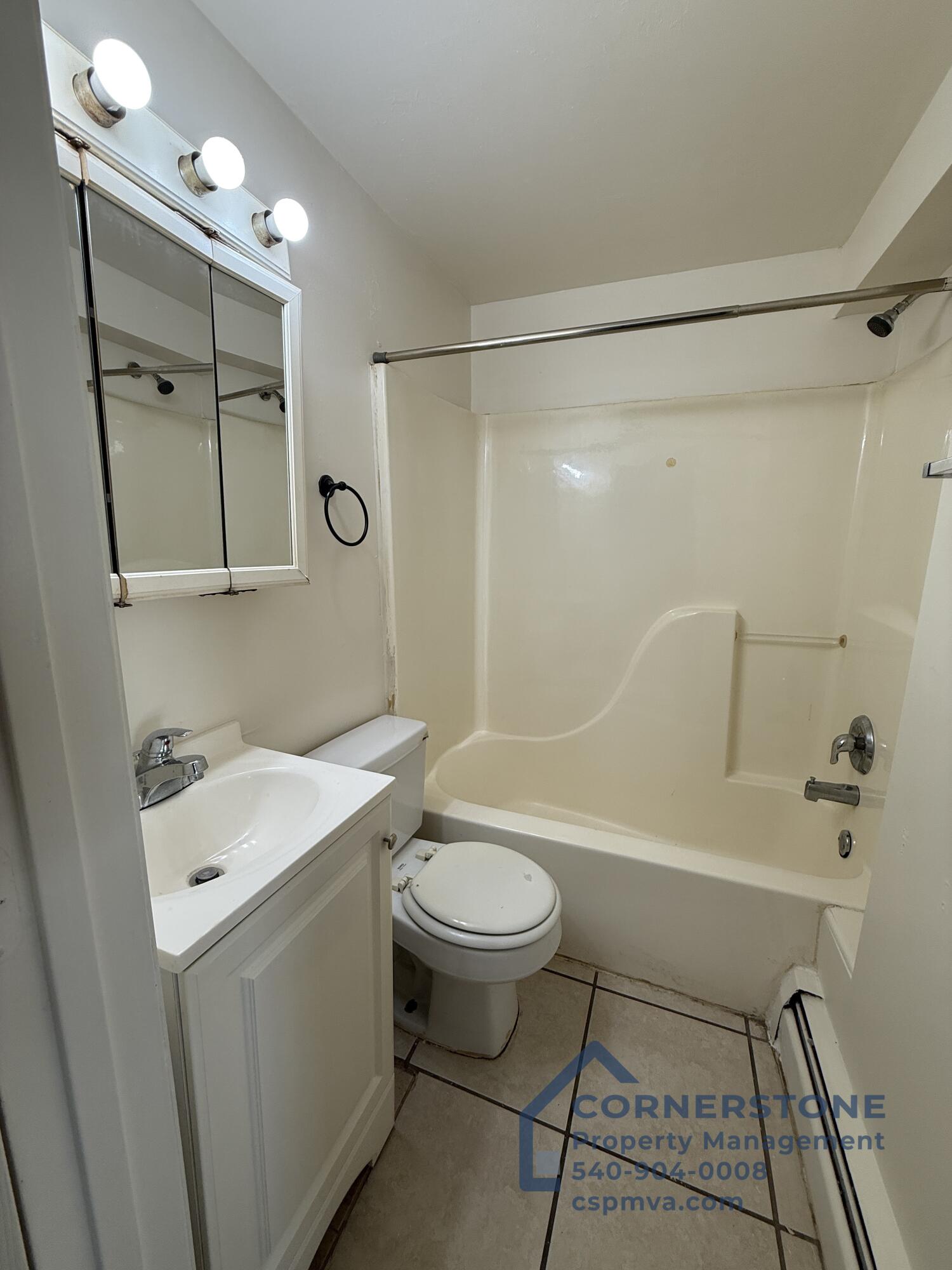 4335 Yellow Mountain Road, Unit 2 Roanoke, VA 24014 - Photo 9 of 10 IMG_0339