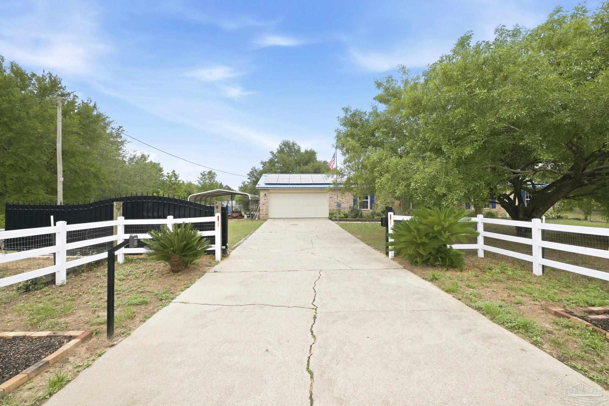 9460 American Farms Road Milton, FL 32583 - Photo 1 of 55