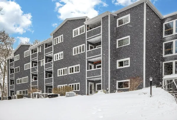 $405,000 | 500 Colonial Drive, Unit 5, Ipswich, MA 01938