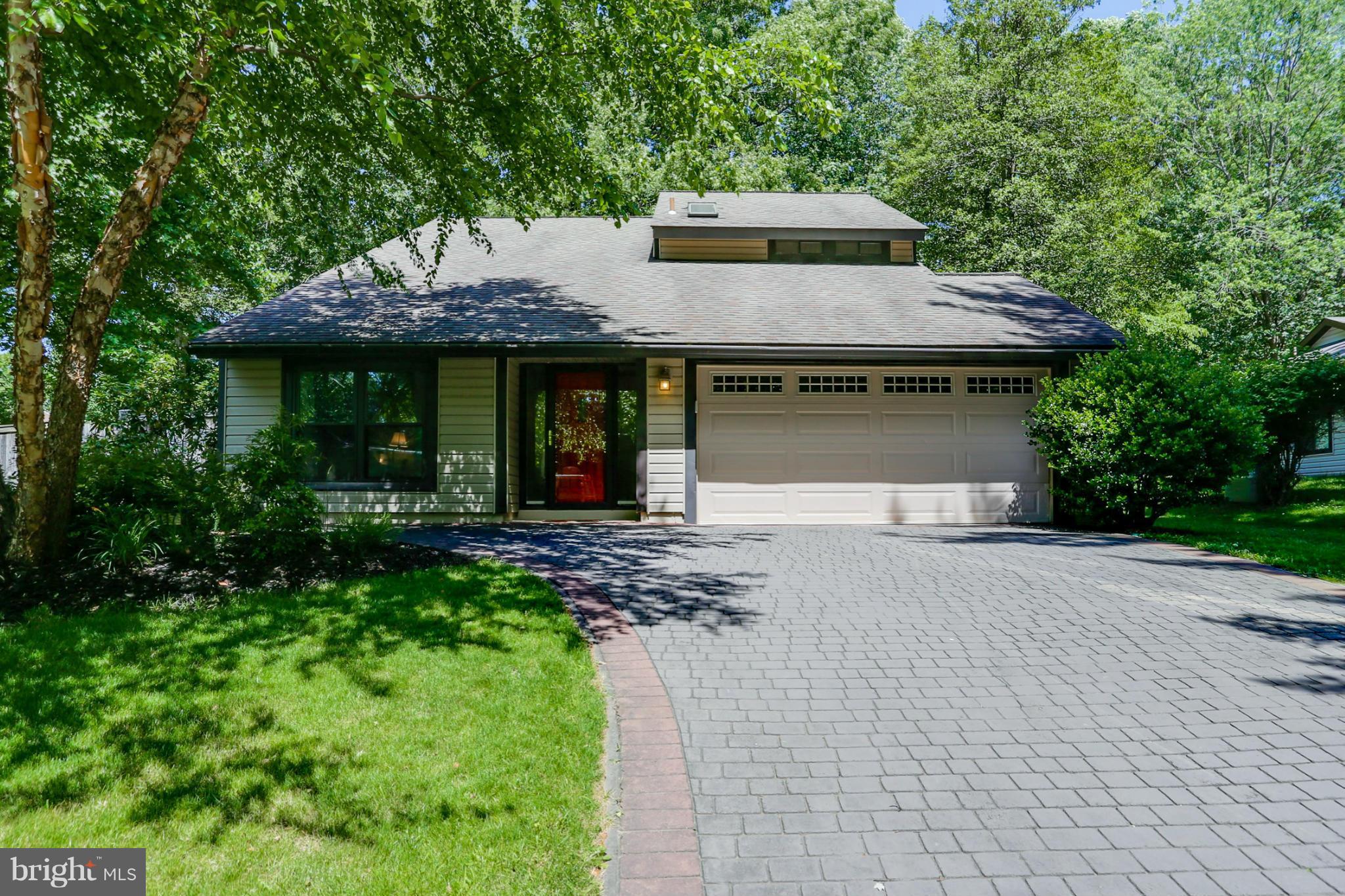 5417 Aylor Road Fairfax, VA 22032 - Photo 1 of 30 Exterior (Front)
