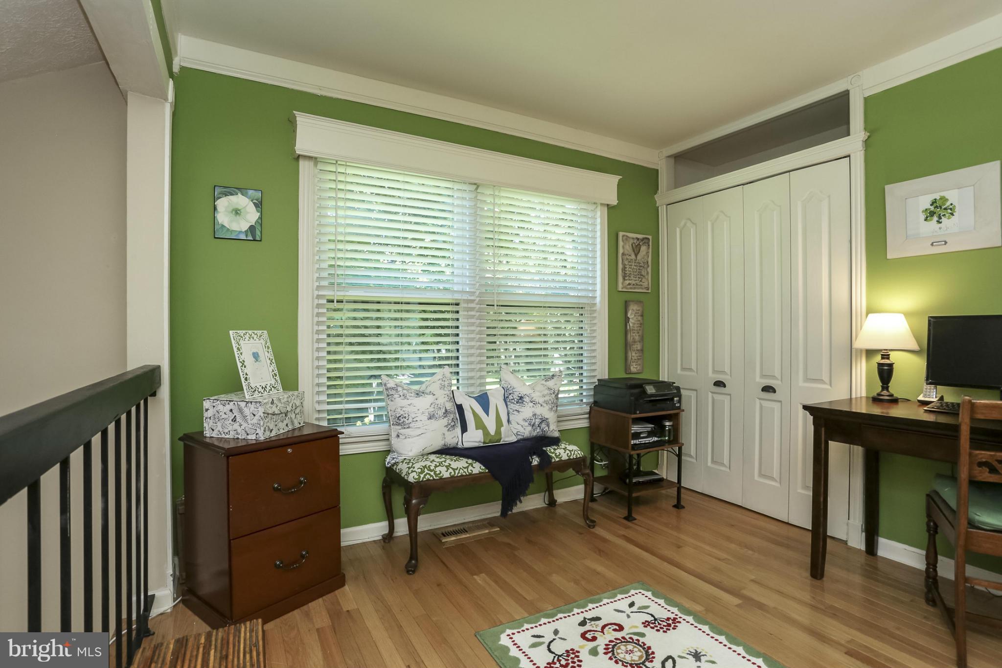 5417 Aylor Road Fairfax, VA 22032 - Photo 22 of 30 Loft, Glass French Door Entry