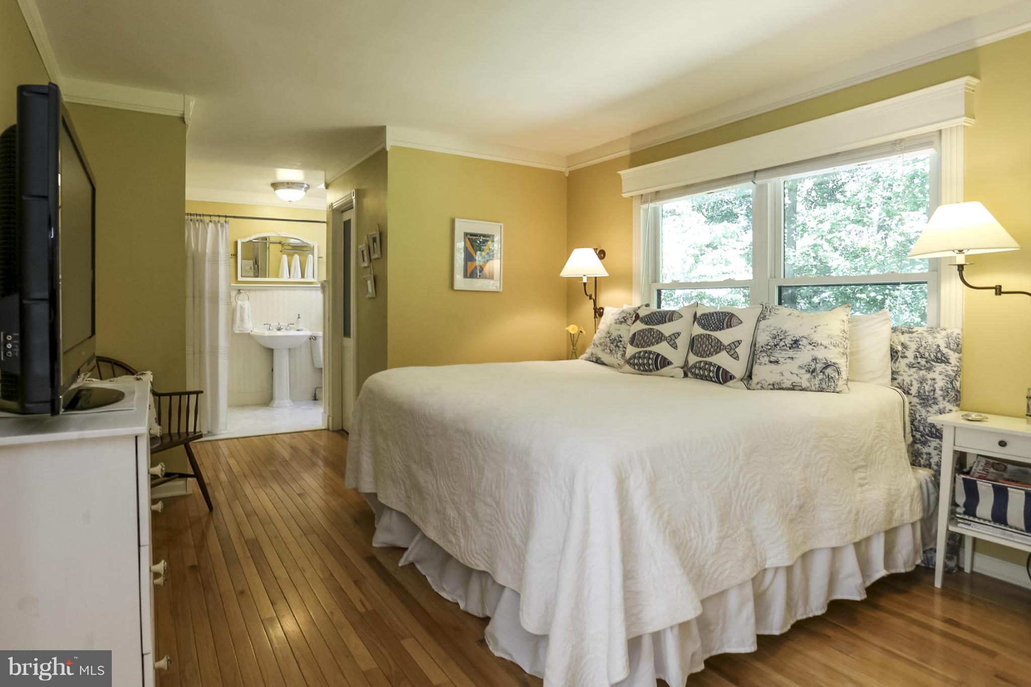 5417 Aylor Road Fairfax, VA 22032 - Photo 23 of 30 Bedroom (Master)