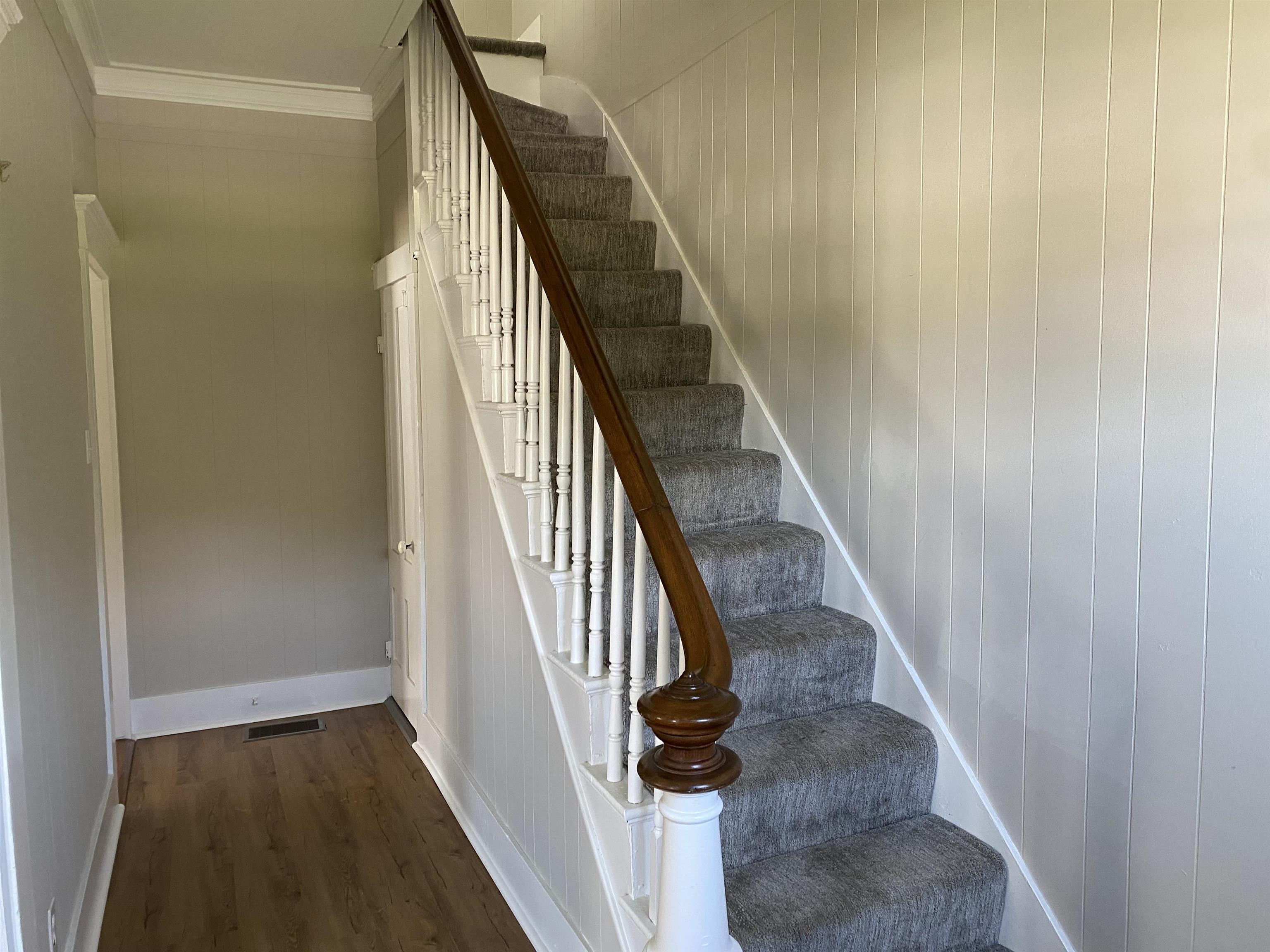 31 Dover Point Road Dover, NH 03820 - Photo 5 of 28