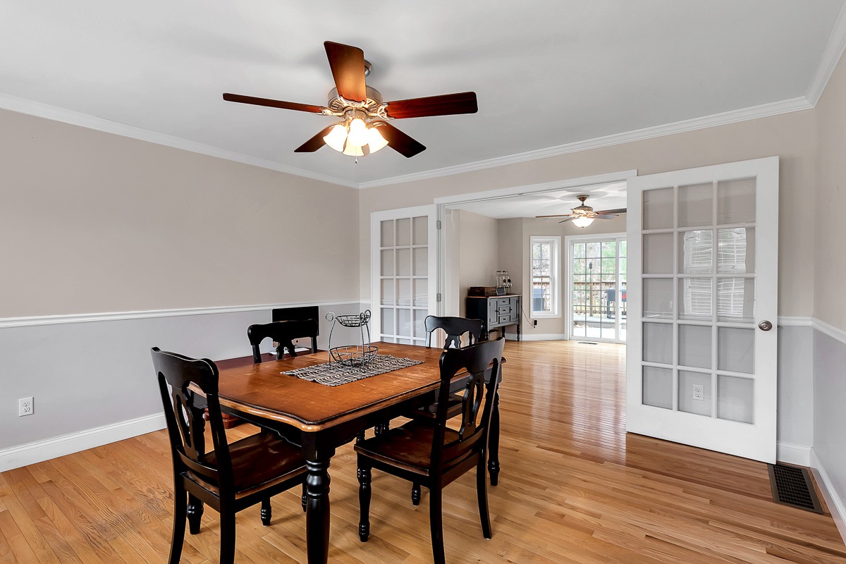 103 Lawrence Corner Road Pelham, NH 03076 - Photo 17 of 33