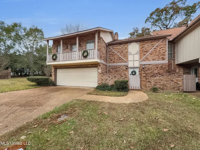 $230,000 | 63 Sycamore Lane, Brandon, MS 39042
