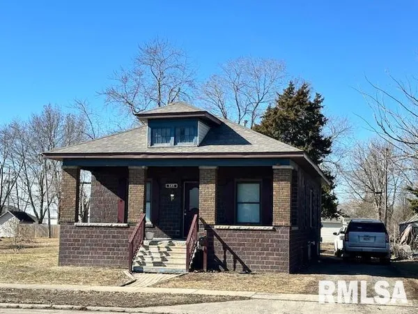 $90,000 | 541 South Springfield Street, Virden, IL 62690