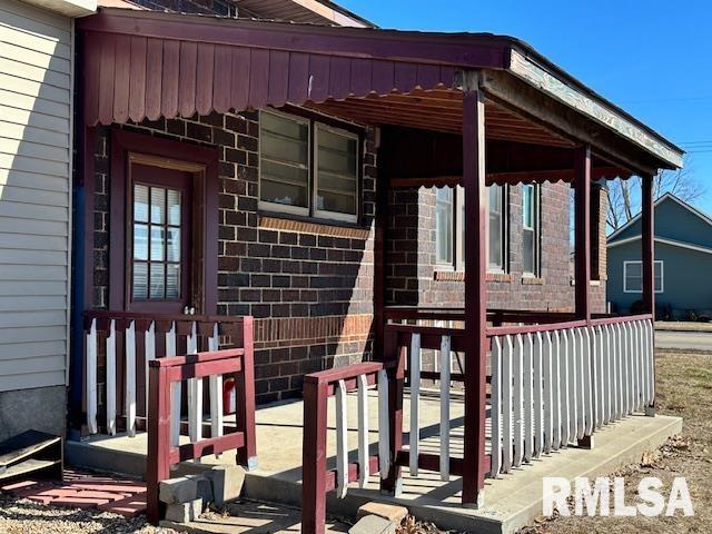 541 South Springfield Street Virden, IL 62690 - Photo 4 of 29