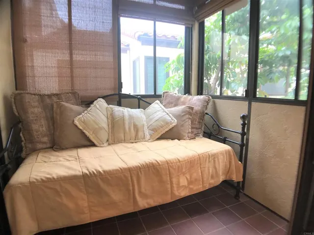 $4,500 | 911 E Avenue, Unit 203, Coronado, CA 92118