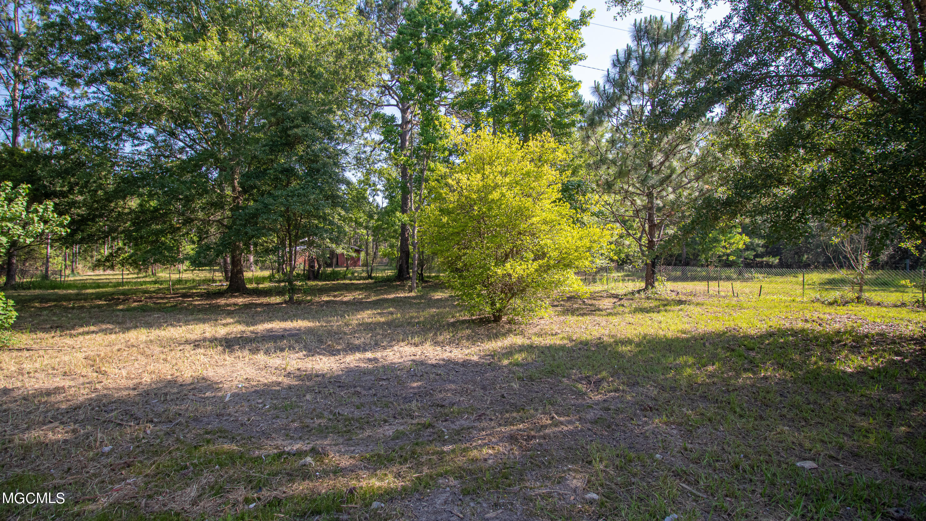 5800 Big Point Road Moss Point, MS 39562 - Photo 4 of 11 Big Point Road-109