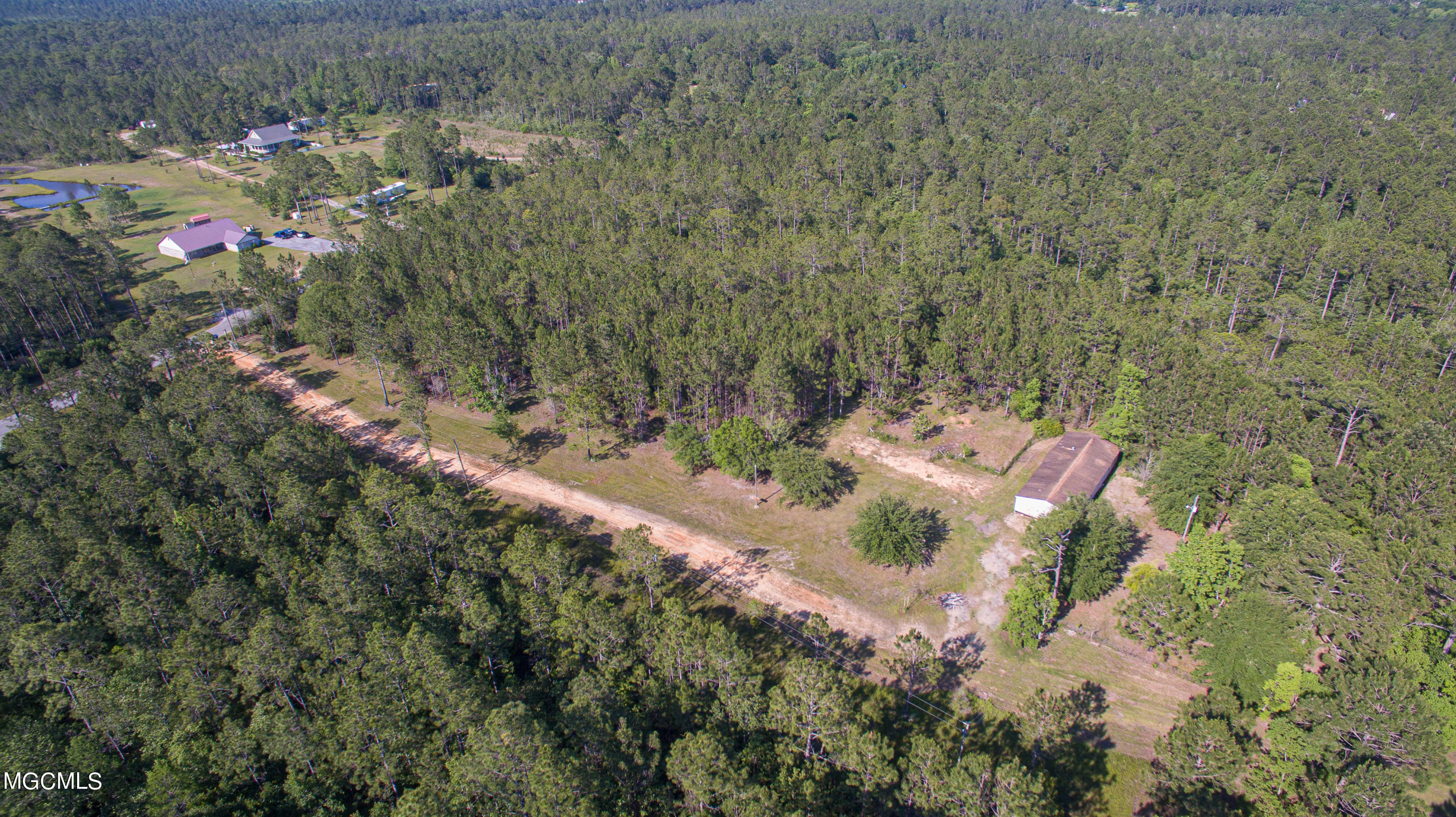 5800 Big Point Road Moss Point, MS 39562 - Photo 7 of 11 Big Point Road-102