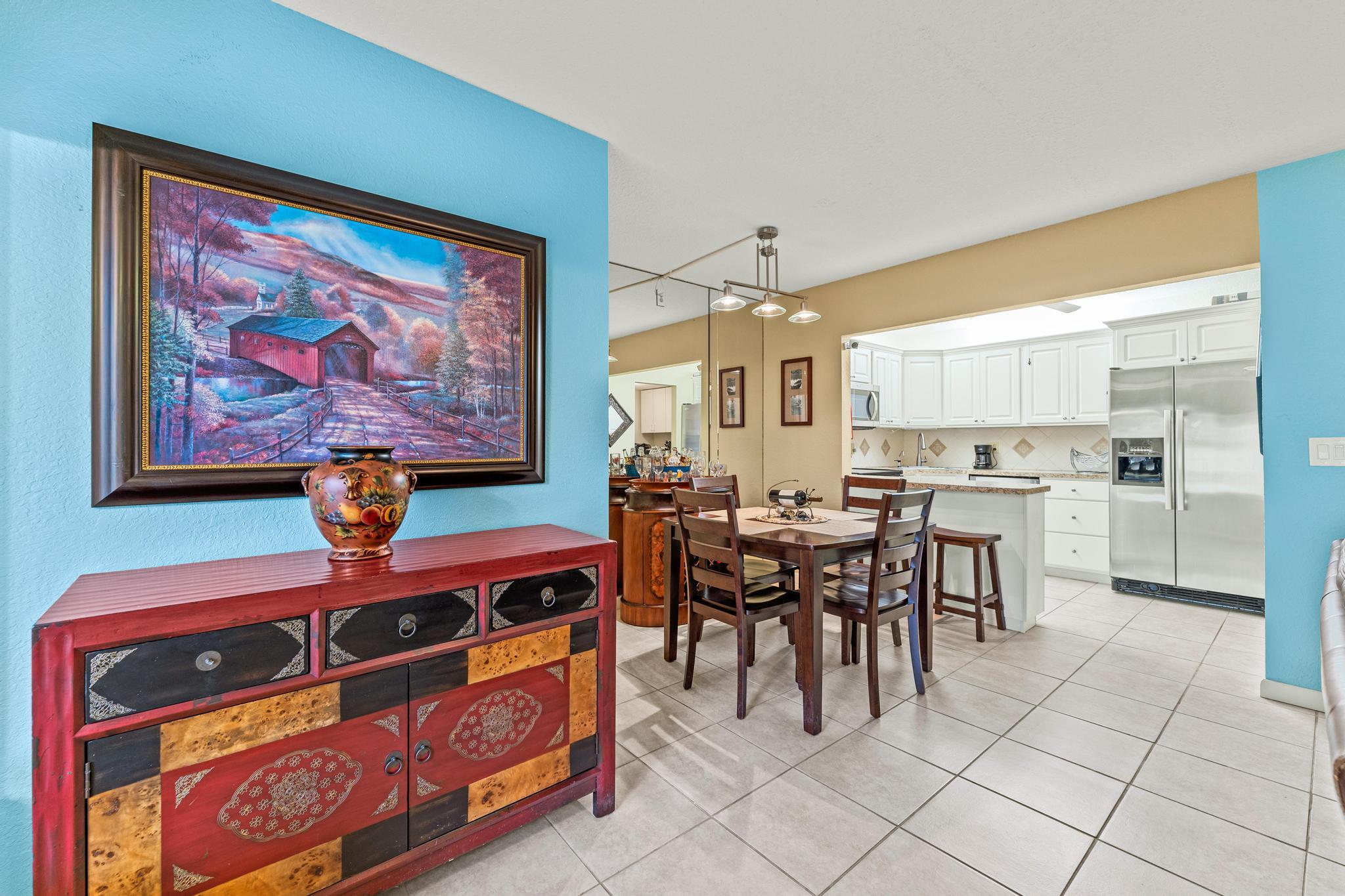 341 Pine Ridge Circle, Unit D1 Greenacres, FL 33463 - Photo 11 of 28 Dinning Room