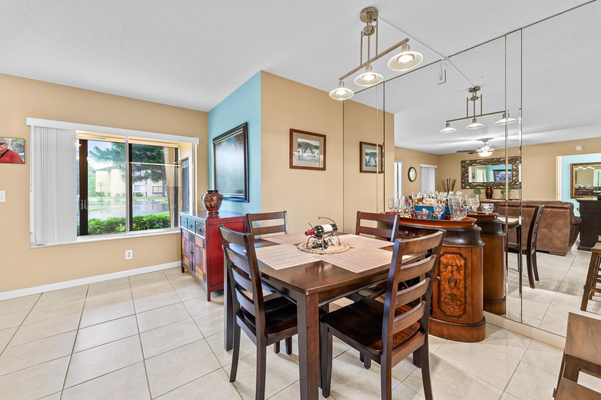 341 Pine Ridge Circle, Unit D1 Greenacres, FL 33463 - Photo 13 of 28 Dinning Room