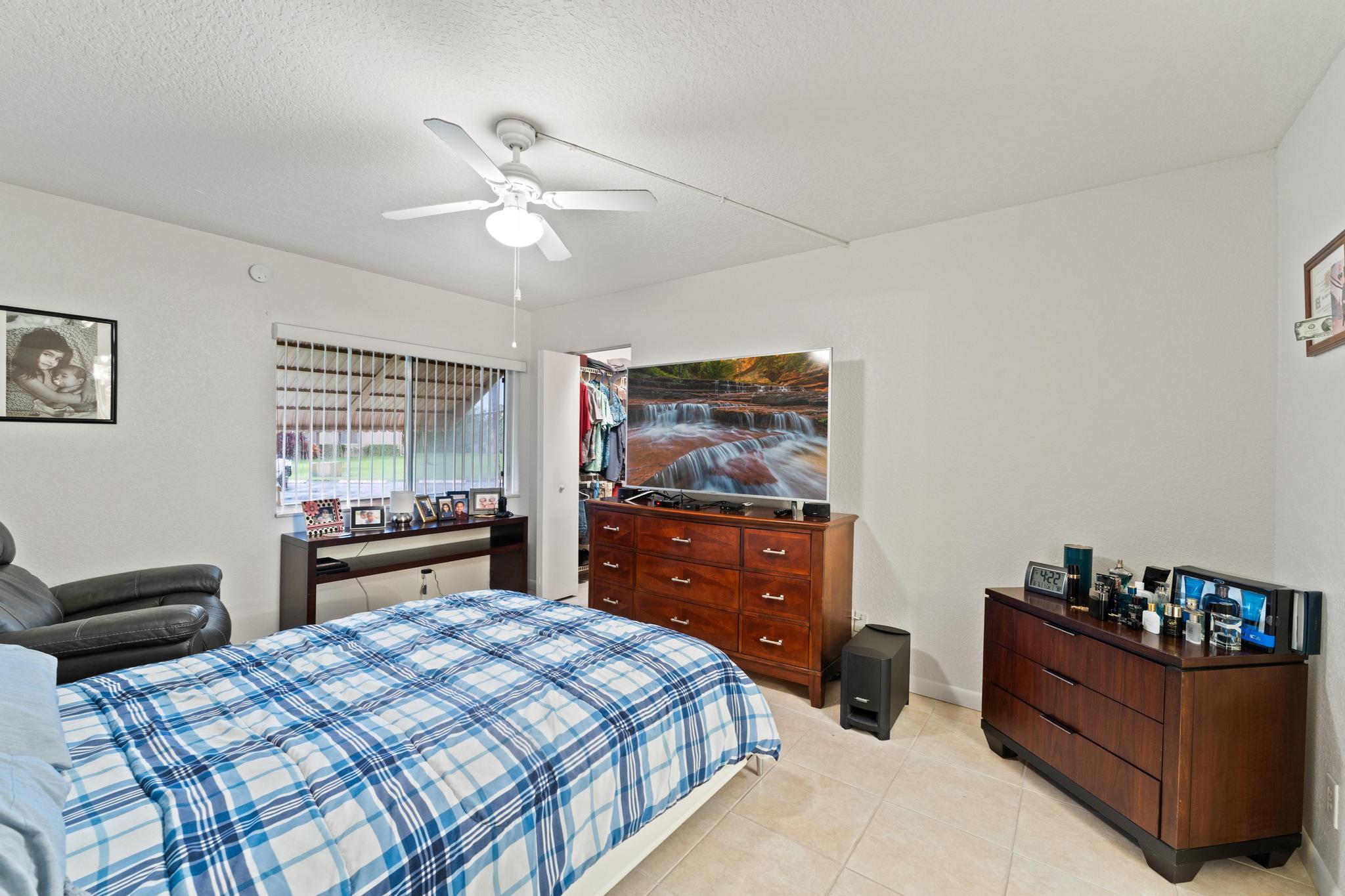 341 Pine Ridge Circle, Unit D1 Greenacres, FL 33463 - Photo 14 of 28 _A732098