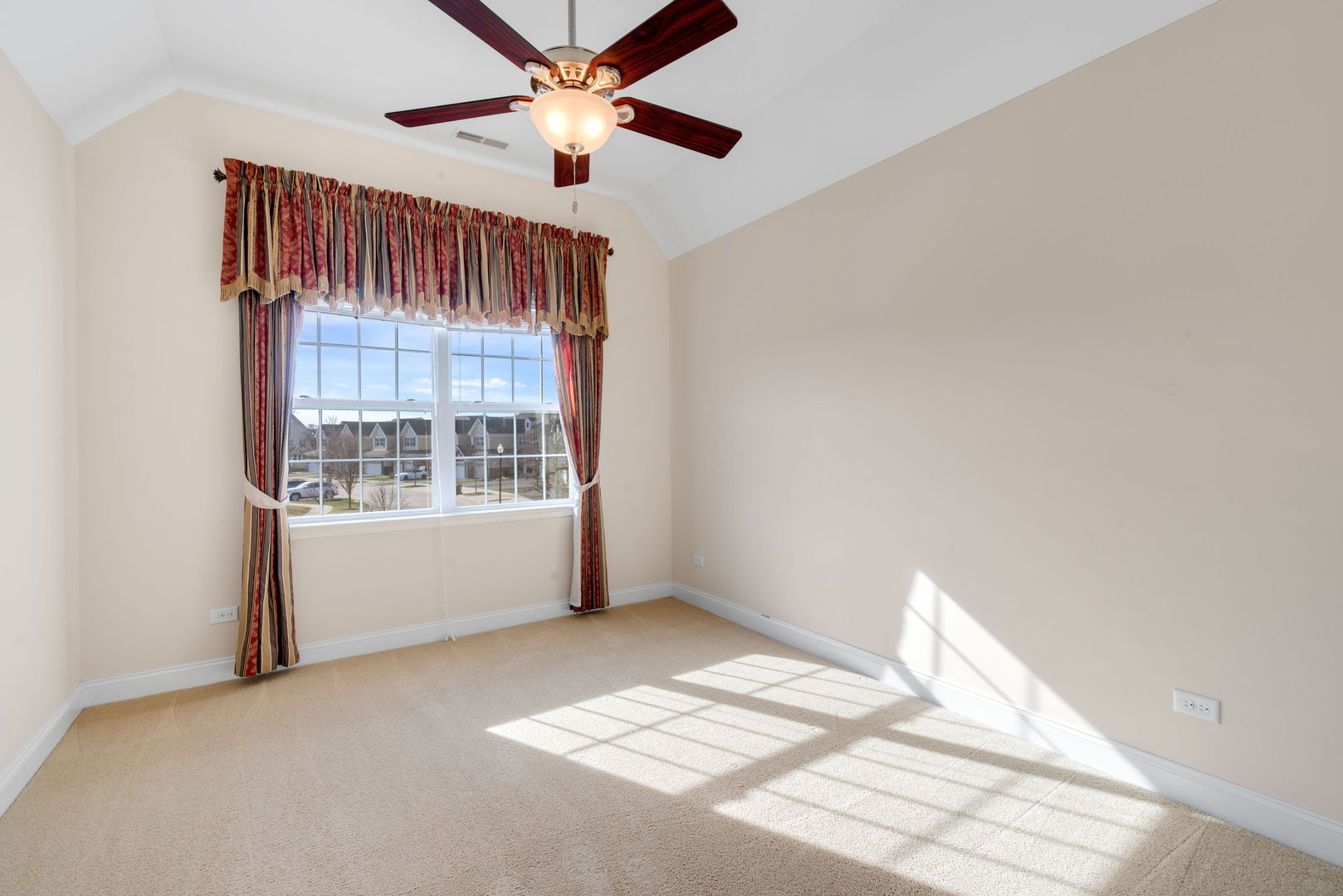 1159 Falcon Ridge Drive Elgin, IL 60124 - Photo 21 of 29