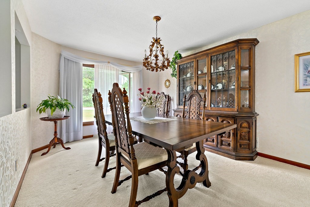 140 Holly Road Marshfield, MA 02050 - Photo 11 of 32 Gallery Image 11