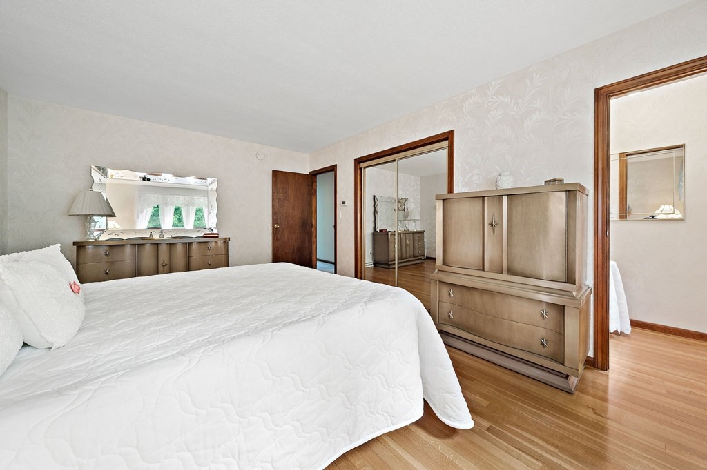 140 Holly Road Marshfield, MA 02050 - Photo 19 of 32 Gallery Image 19