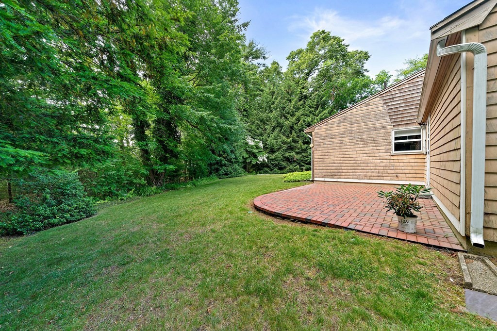 140 Holly Road Marshfield, MA 02050 - Photo 23 of 32 Gallery Image 23