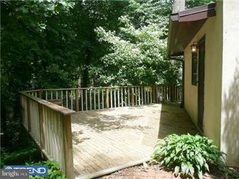 4113-17 Apalogen Road Philadelphia, PA 19129 - Photo 11 of 12 Exterior Side
