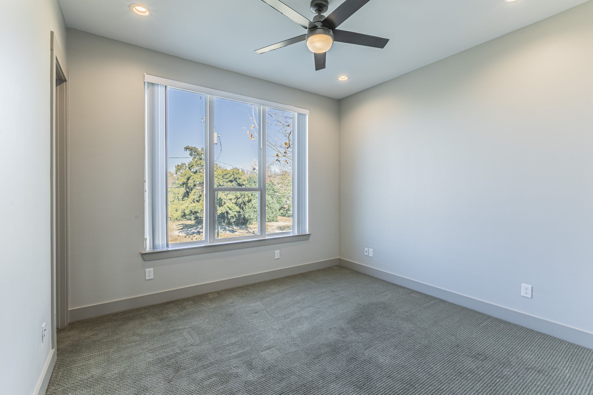 5714 Kemp Street Houston, TX 77023 - Photo 11 of 24