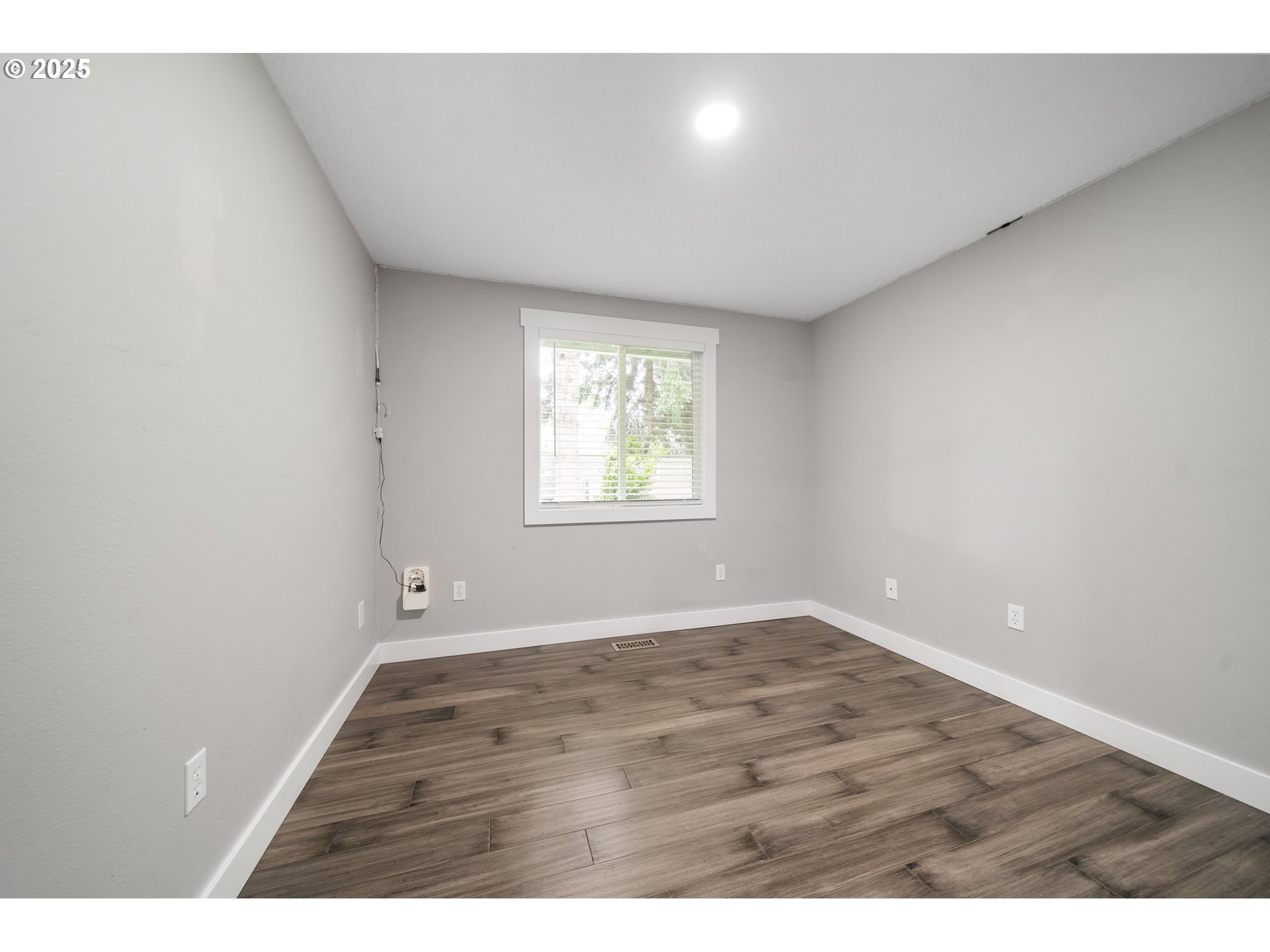 7913 Southwest Racquet Court Wilsonville, OR 97070 - Photo 18 of 32 Gallery Image 18