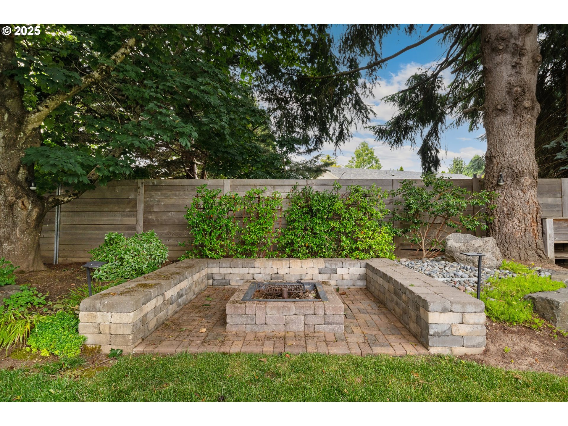 7913 Southwest Racquet Court Wilsonville, OR 97070 - Photo 28 of 32 Gallery Image 28