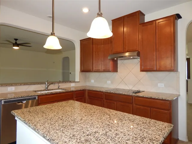 $2,400 | 358 Alamosa Drive, Georgetown, TX 78626