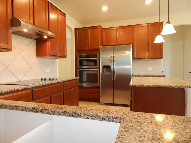 $2,400 | 358 Alamosa Drive, Georgetown, TX 78626