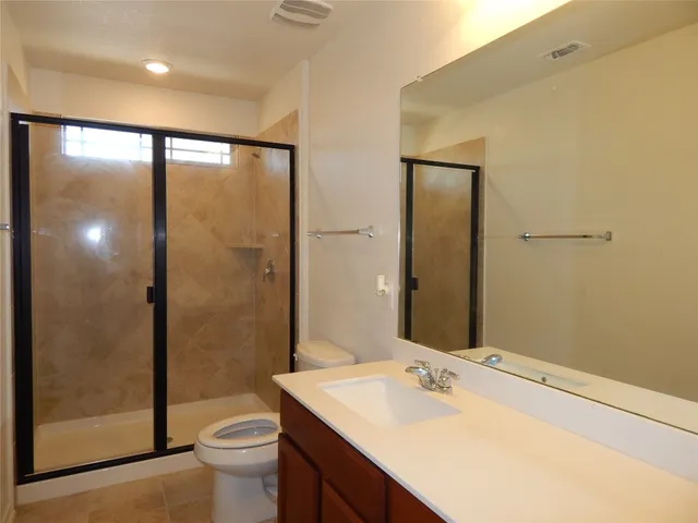 $2,400 | 358 Alamosa Drive, Georgetown, TX 78626