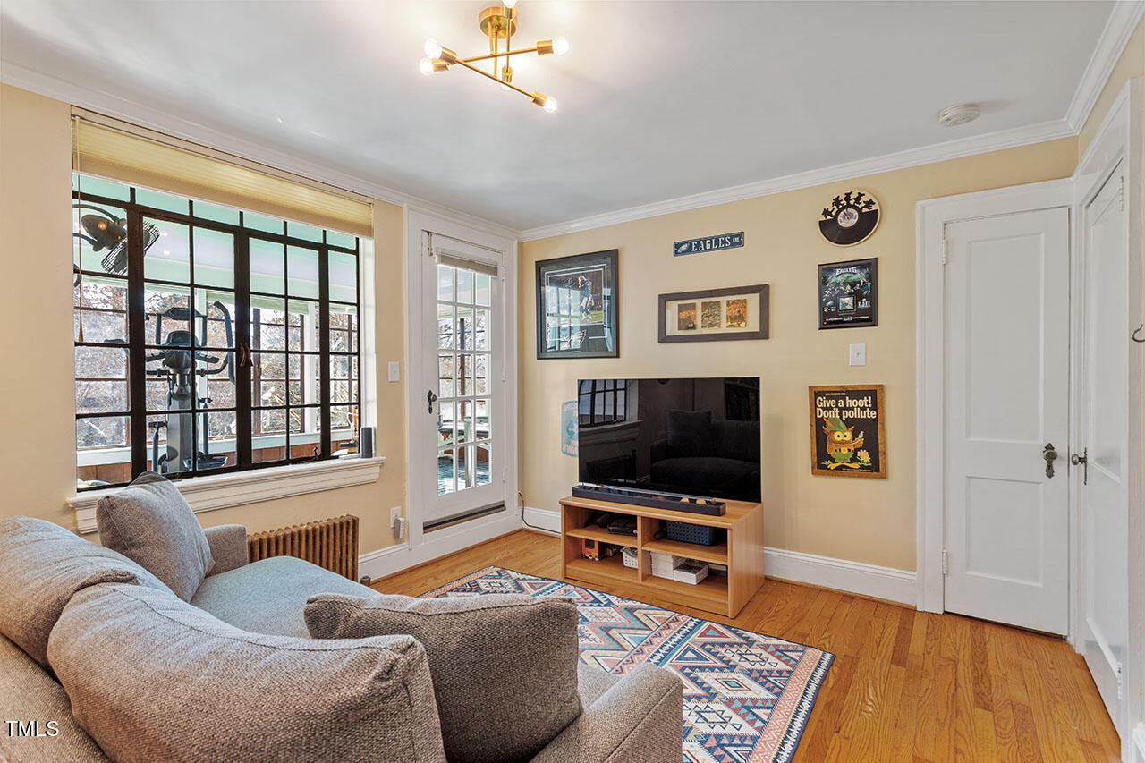 210 Woodburn Road Raleigh, NC 27605 - Photo 25 of 54 210 Woodburn Road_41