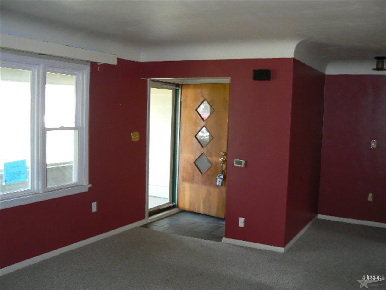 4330 East Paulding Road Fort Wayne, IN 46816 - Photo 2 of 12
