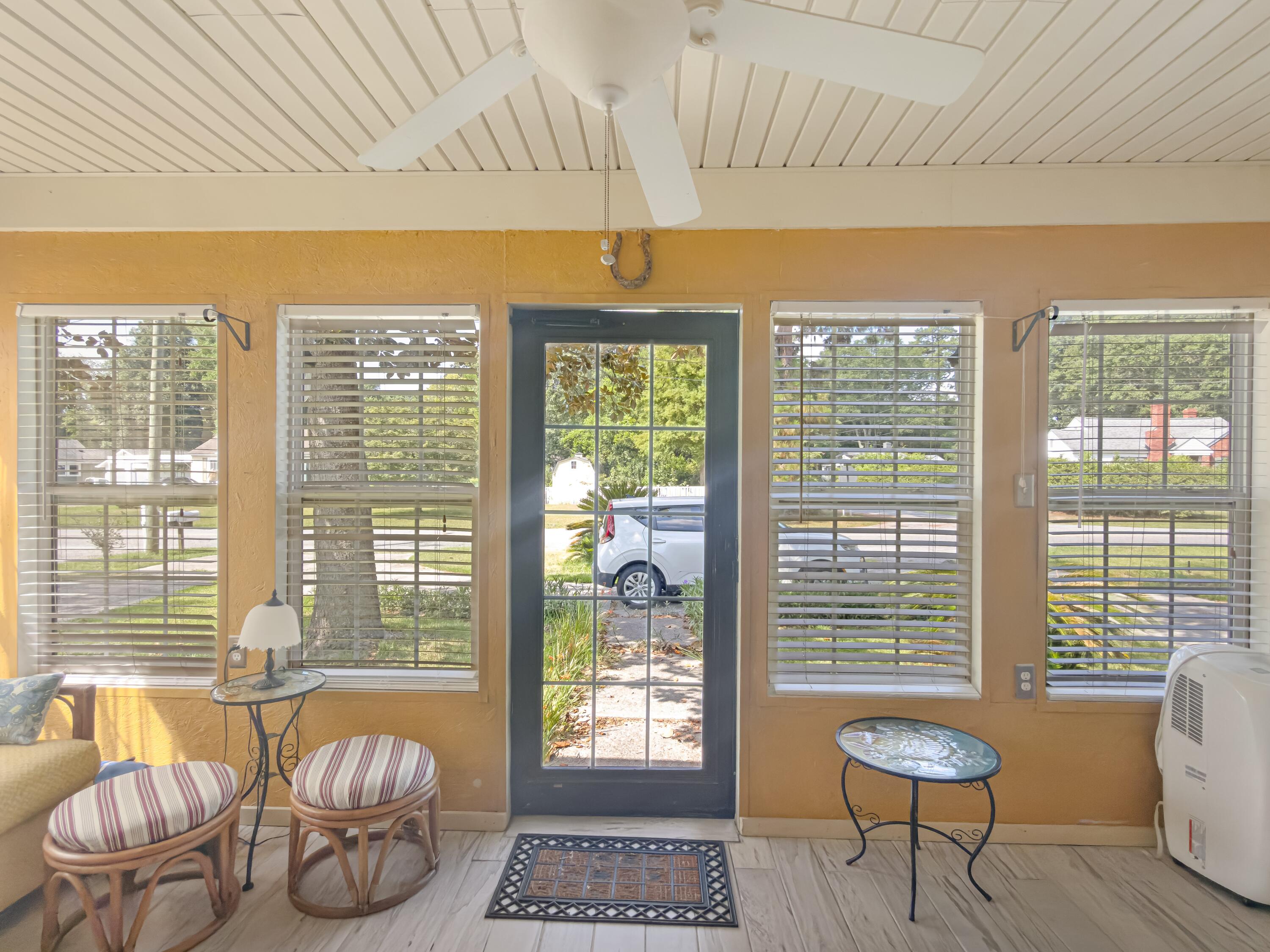1206 Highland Park Road Hanahan, SC 29410 - Photo 20 of 45 SUNROOM