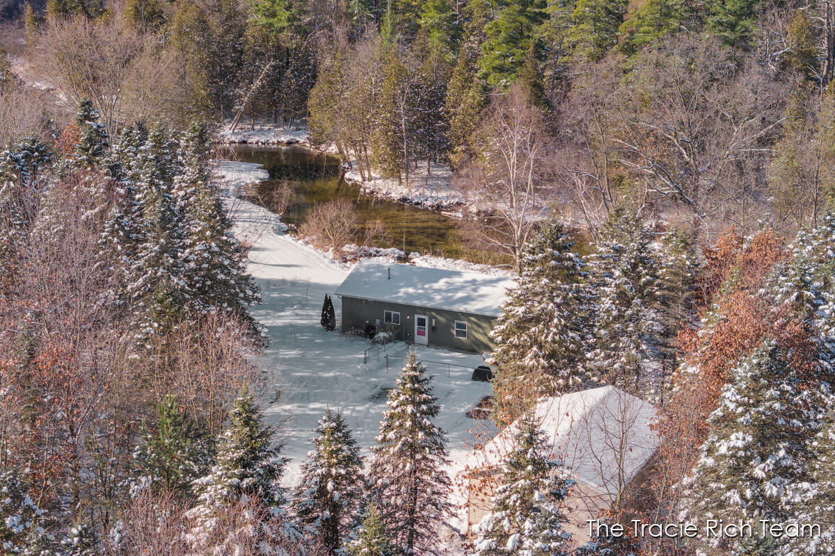 11582 Riehl Way Greenville, MI 48838 - Photo 27 of 30 IMG_1014