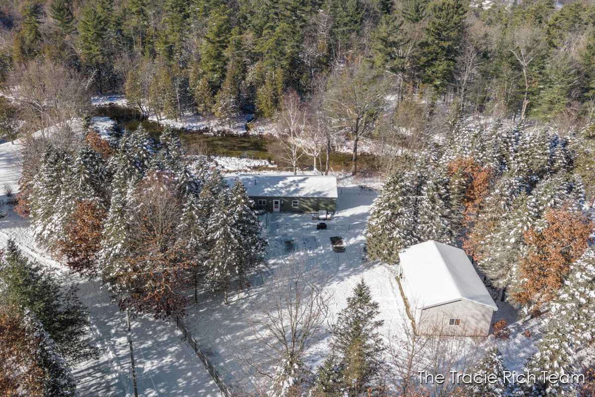 11582 Riehl Way Greenville, MI 48838 - Photo 28 of 30 IMG_1015