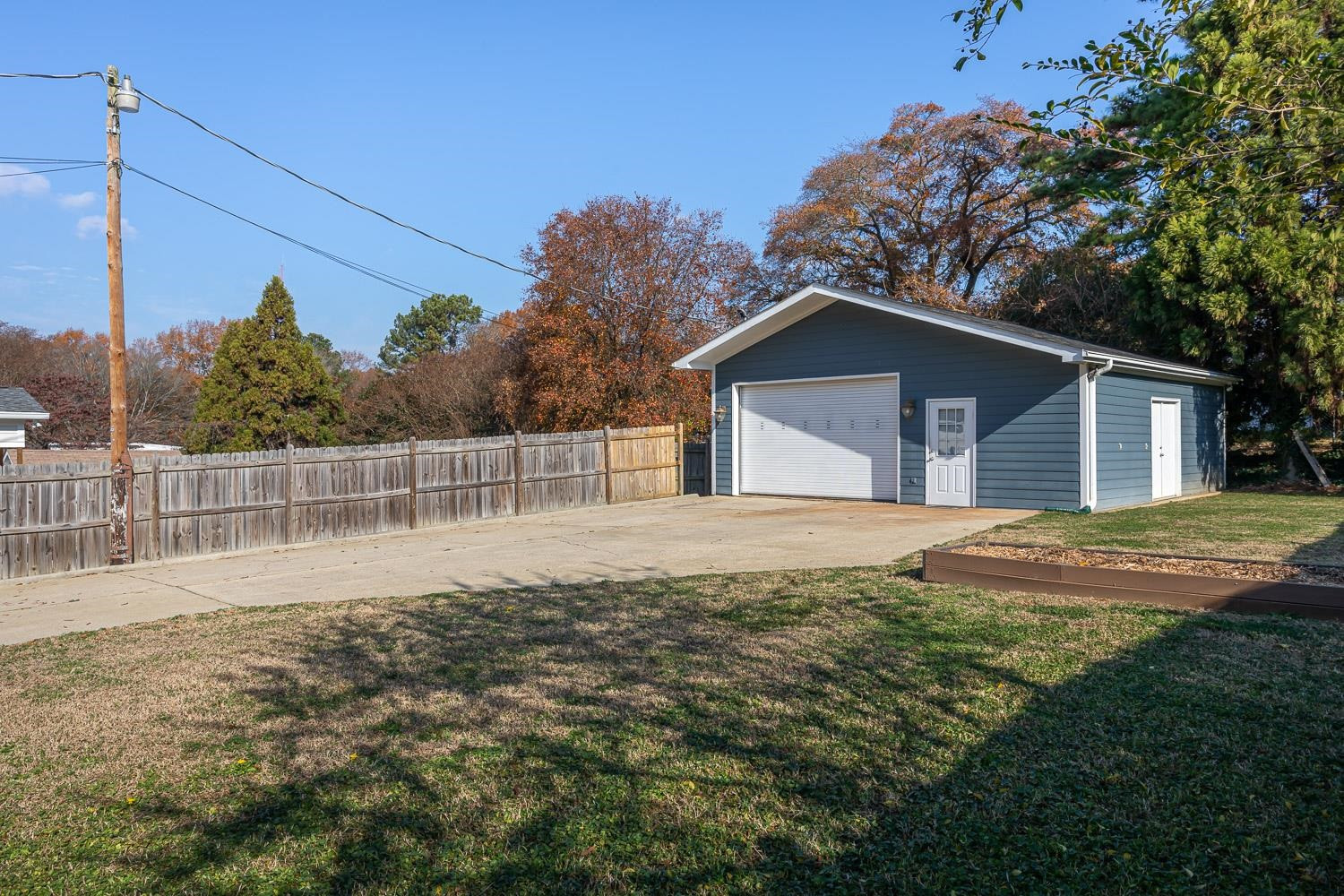 211 Plainview Avenue Raleigh, NC 27604 - Photo 5 of 39 Photo 5