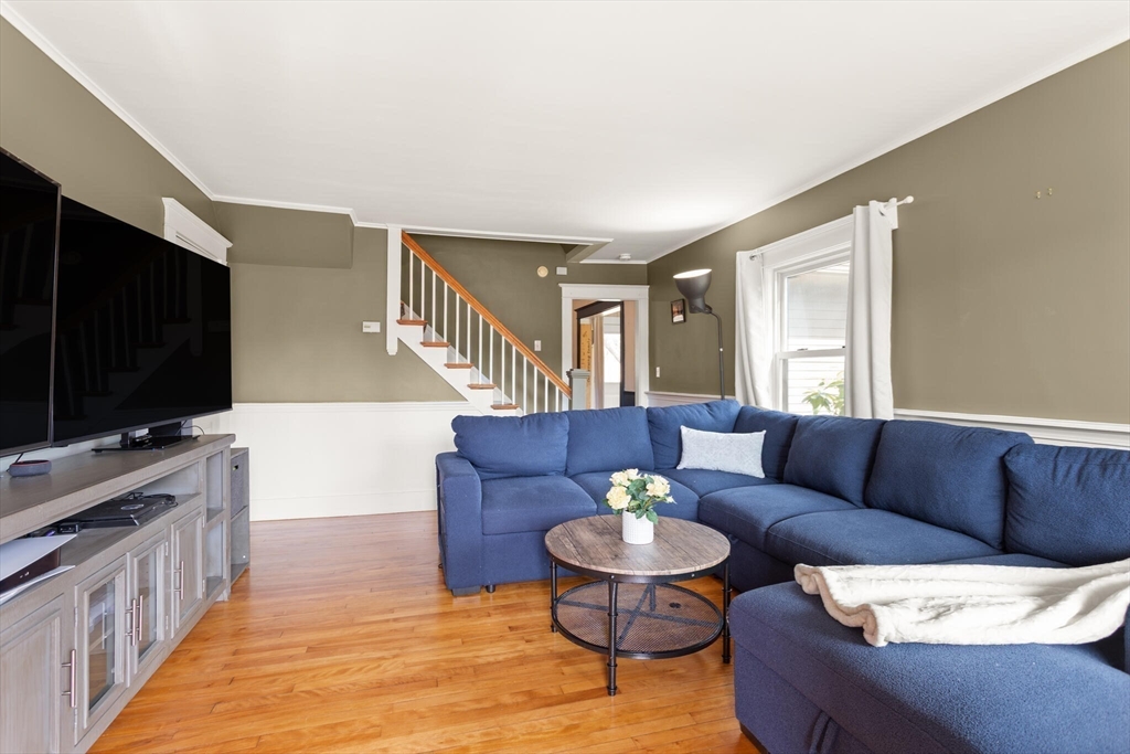 164 Leominster Road Lunenburg, MA 01462 - Photo 3 of 26 Gallery Image 3