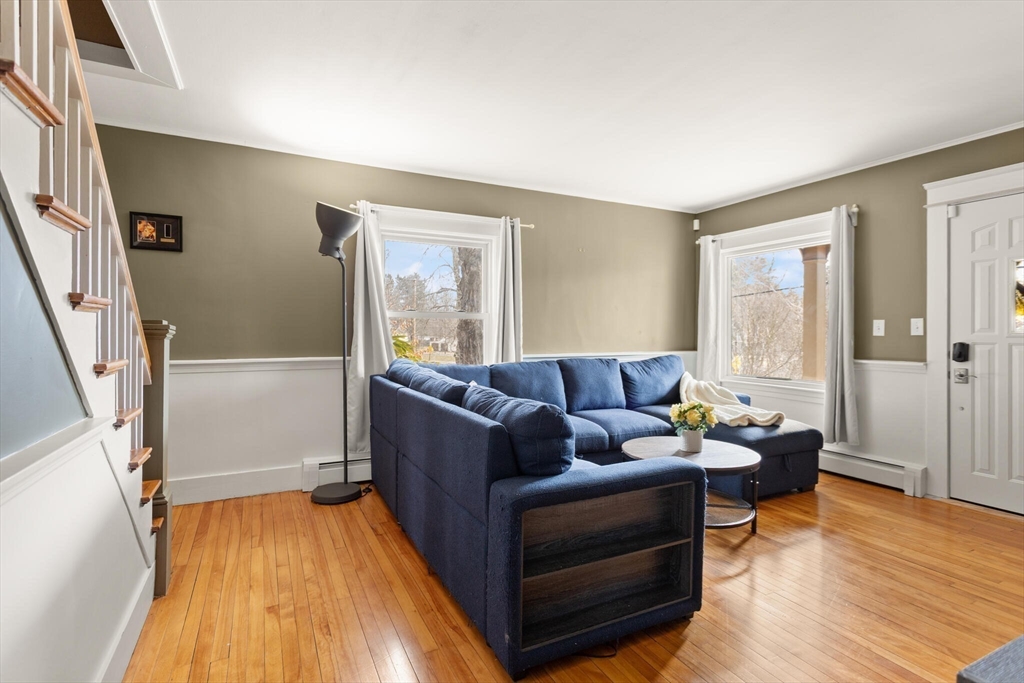 164 Leominster Road Lunenburg, MA 01462 - Photo 4 of 26 Gallery Image 4