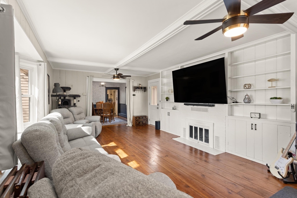 164 Leominster Road Lunenburg, MA 01462 - Photo 6 of 26 Gallery Image 6